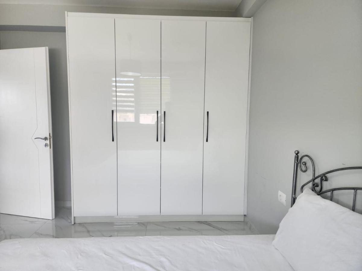 Amazing Sea View Apartment Sarandë 外观 照片